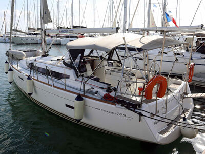 Sun Odyssey 379 OYSTER SHELL - zdjęcie