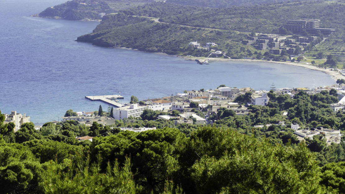 Zatoka i port Aghia Marina na wyspie Aegina