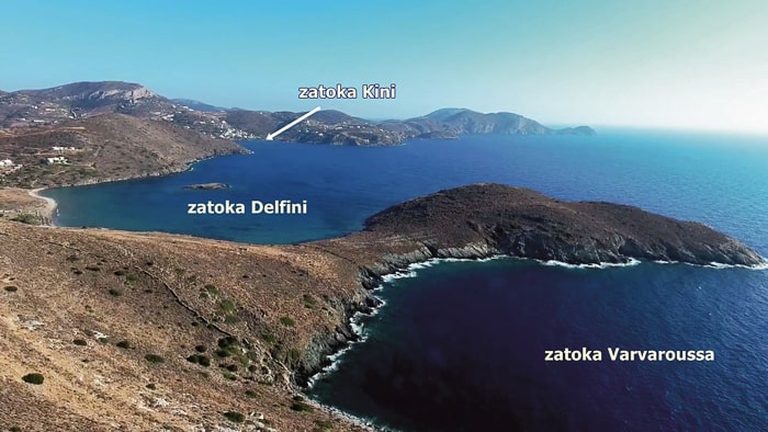 Zaoka Delfini wyspa Syros