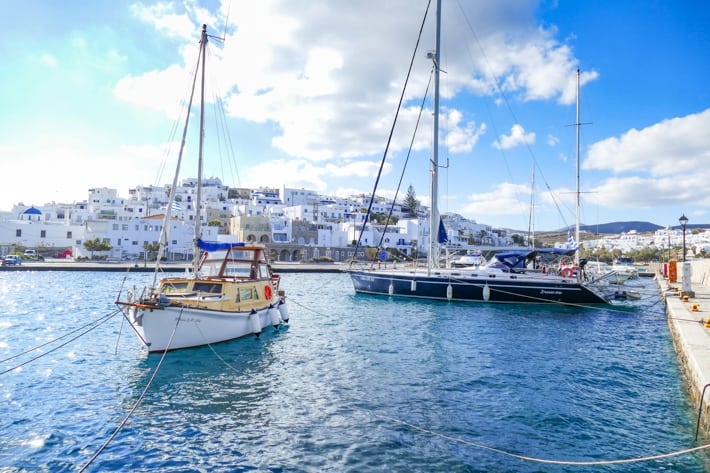 Port w Naoussa na Paros