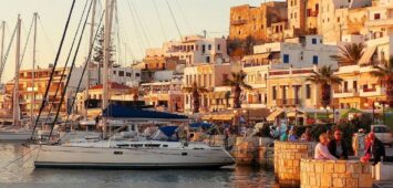 Naxos port jacht