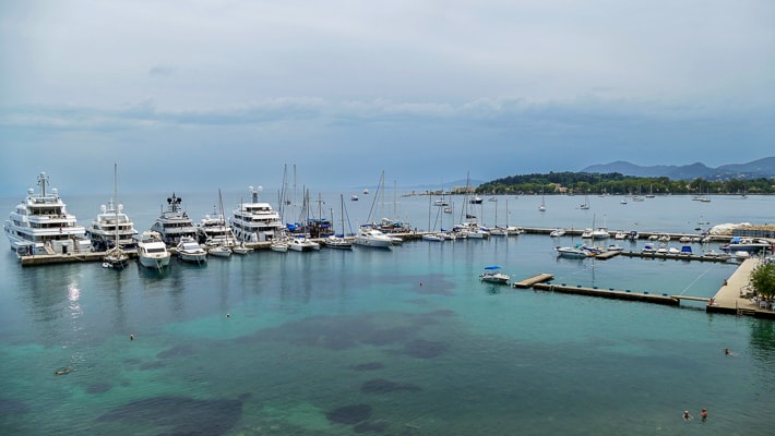 Port Naok Korfu