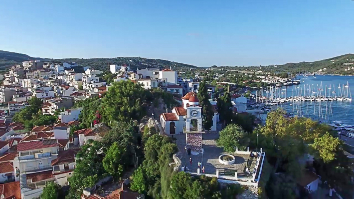 wieża zegarowa skiathos