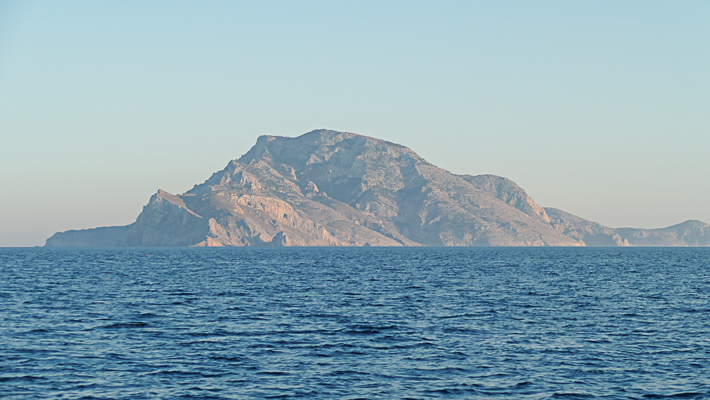 widok na wyspę Ghioura