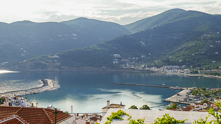 Port Skopelos panorama