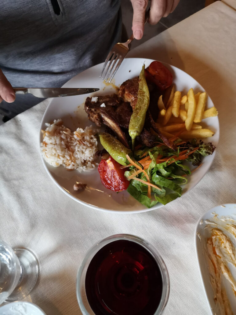 kolacja w restauracji Mahmet Ciftlik