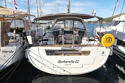 Oceanis 45 Barbarella II - zdjęcie