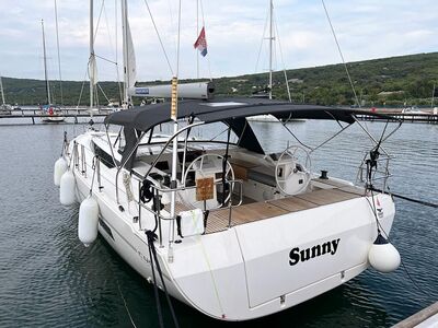 Bavaria C45 Sunny - zdjęcie