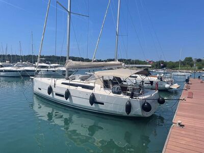 Dufour 430 GL Mojito Sunrise - zdjęcie
