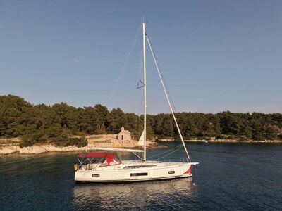 Oceanis 46.1 Bumblebee - zdjęcie