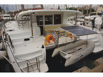 Lagoon 400 - zdjęcie