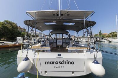 Bavaria C42 Maraschino - zdjęcie