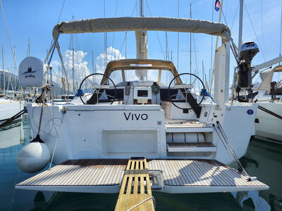 Dufour 430 GL Vivo - zdjęcie