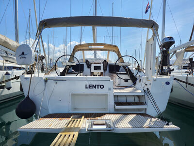 Dufour 430 GL Lento - zdjęcie
