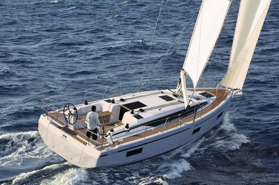 Bavaria C38 Levante - zdjęcie