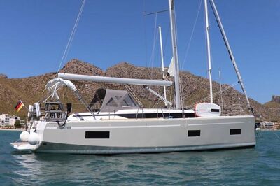 Bavaria C38 Levante - zdjęcie