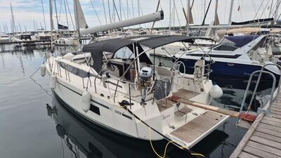 Bavaria C38 Ohana - zdjęcie