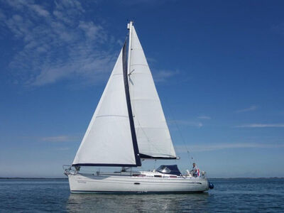 Bavaria 38 cruiser - zdjęcie