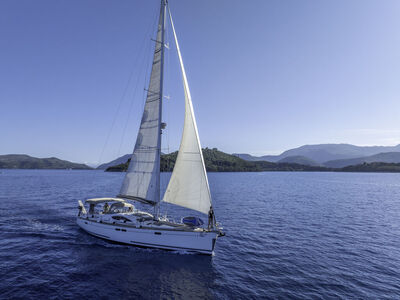 Sun Odyssey 54 DS Honey Ryder  - zdjęcie