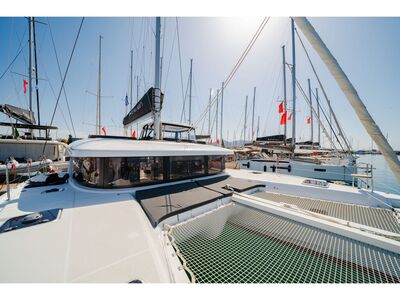 Lagoon 42 CELENA V - zdjęcie