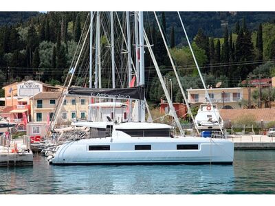 Lagoon 46 IRIS - zdjęcie