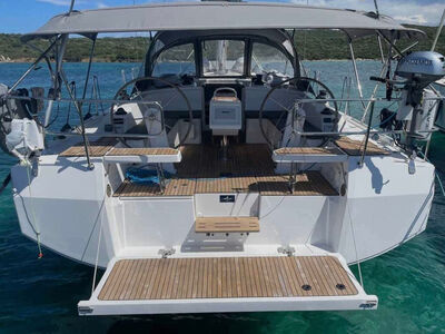 Bavaria C42 HORIZON - zdjęcie