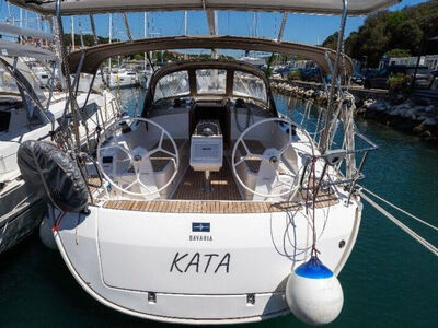 Bavaria CRUISER 37 KATA - zdjęcie