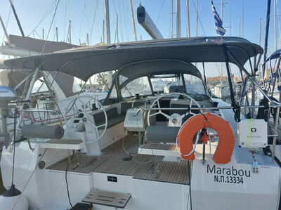 Bavaria C42 MARABOU - zdjęcie