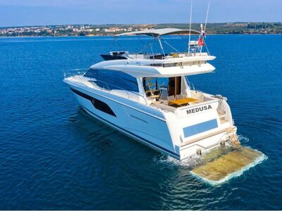 Prestige 520 Fly Medusa - zdjęcie
