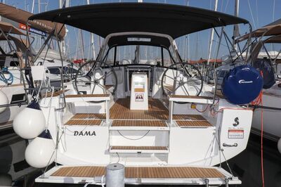 Oceanis 38.1 Dama - zdjęcie