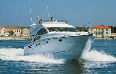 Fairline Phantom 50 Luna IV - zdjęcie