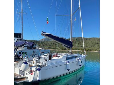 Oceanis 34.1 Angelica - zdjęcie