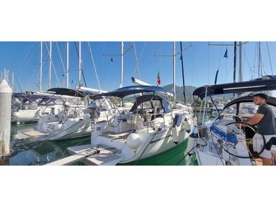 Bavaria CRUISER 37 Menkar - zdjęcie