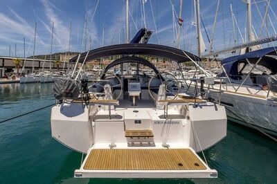 Bavaria C42 Marijana - zdjęcie
