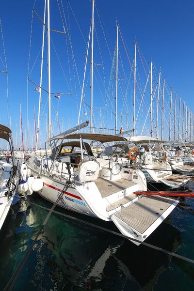 Bavaria CRUISER 41 Morellina - zdjęcie