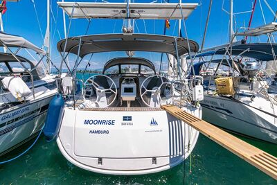 Bavaria CRUISER 34 Moonrise - zdjęcie