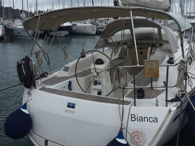 Bavaria CRUISER 33 Bianca - zdjęcie