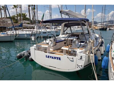 Oceanis 35.1 Levante - zdjęcie