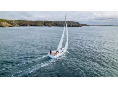 Oceanis 37.1 Aurora - zdjęcie