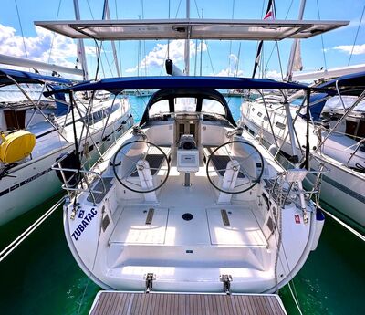 Bavaria CRUISER 41 Zubatac - zdjęcie