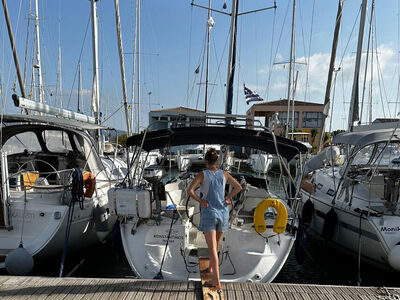 Bavaria 33 Cruiser Konstantinos - zdjęcie