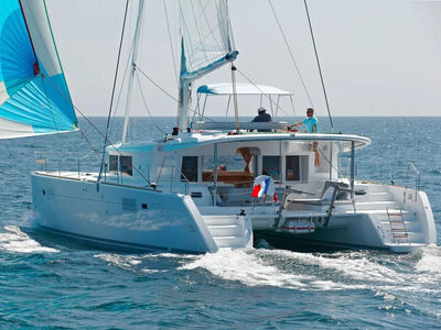 Lagoon 450 Altair - zdjęcie