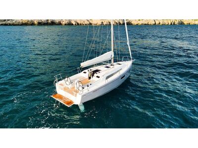 Oceanis 34.1 Stella - zdjęcie
