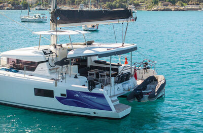 Lagoon 42 Fujin - zdjęcie