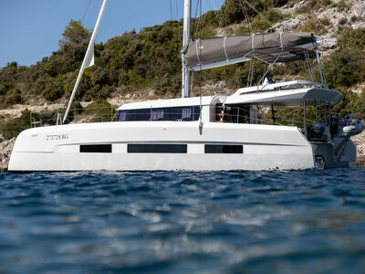 Dufour Catamaran 48 UMA - zdjęcie