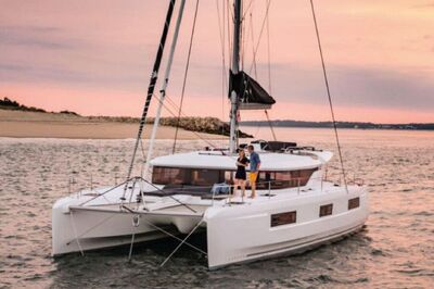 Lagoon 46 silver elli - zdjęcie
