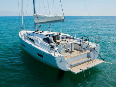 Oceanis 40.1 Pure Chaos - zdjęcie